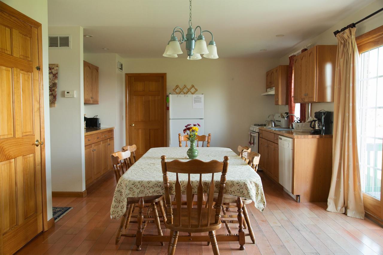 Cobtree Vacation Rental Homes Geneva Exterior photo
